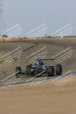 media/Oct-29-2022-CalClub SCCA (Sat) [[e05833b2e9]]/Race Group 2/Race (Outside Grapevine)/